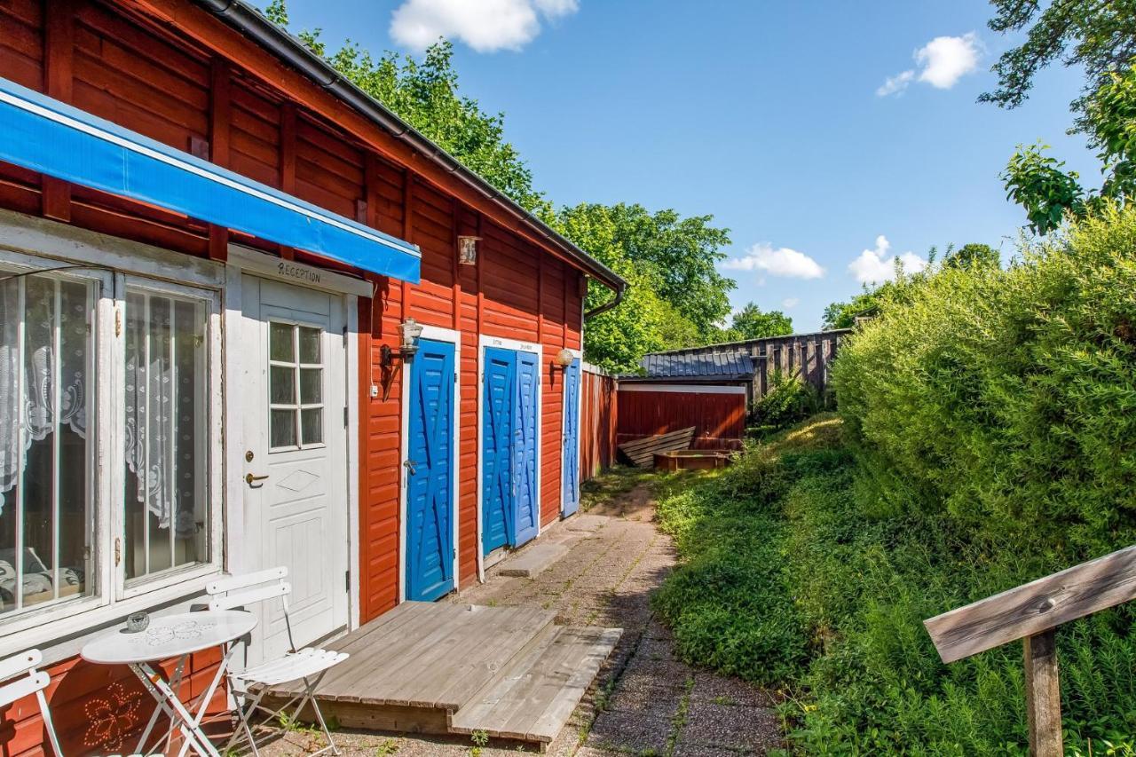 Simple Little Cottage In A Cozy Courtyard In Vimmerby Esterno foto