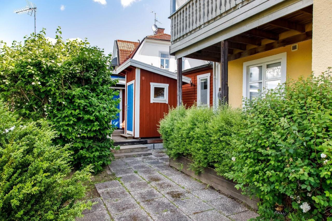 Simple Little Cottage In A Cozy Courtyard In Vimmerby Esterno foto